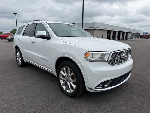 Used 2019 Dodge Durango Citadel w/ Technology Group AWD/4WD image 3