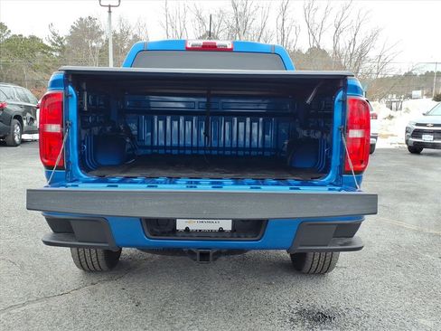 Certified 2022 Chevrolet Colorado W/T w/ Custom Special Edition image 8