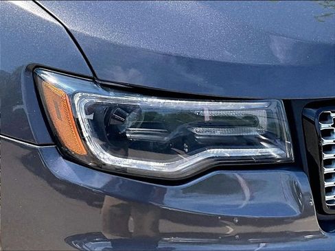Used 2020 Jeep Grand Cherokee Altitude AWD/4WD image 30