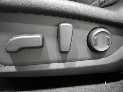 New 2026 Subaru Forester Premium AWD/4WD image 4