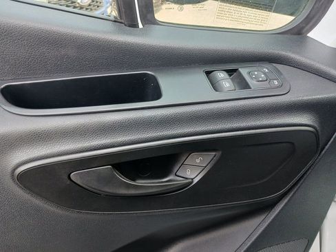 Used 2022 Mercedes-Benz Sprinter 3500 image 14