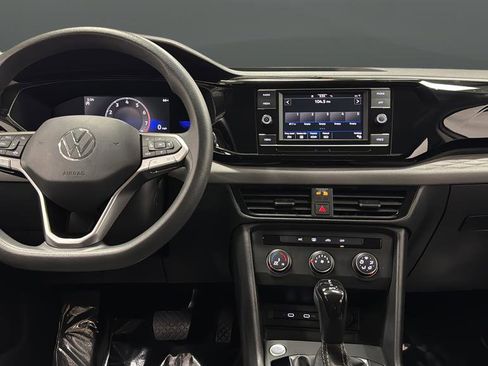 Used 2022 Volkswagen Taos S FWD image 11