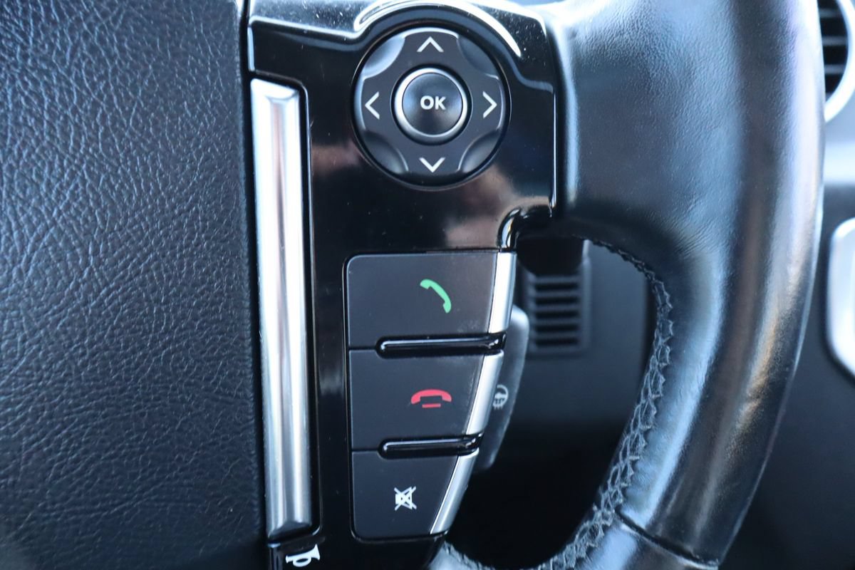Used 2016 Land Rover LR4 HSE AWD/4WD image 34