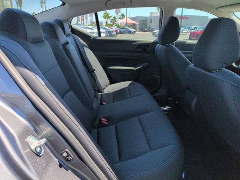 Used 2025 Nissan Altima 2.5 S FWD image 16