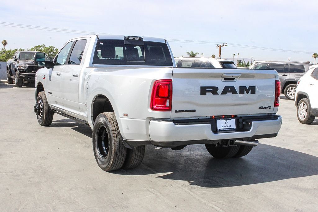 New 2026 RAM 3500 Laramie AWD/4WD image 7