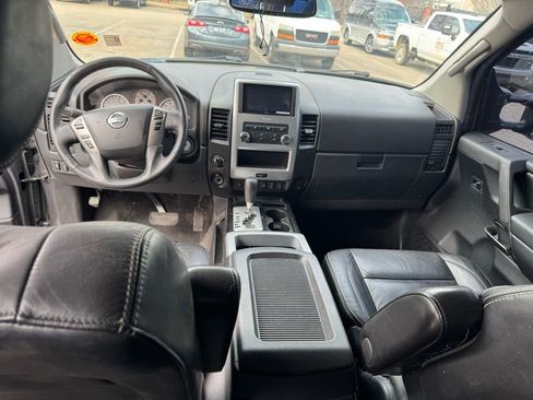 Used 2013 Nissan Titan PRO-4X w/ Pro-4x Luxury Pkg image 15