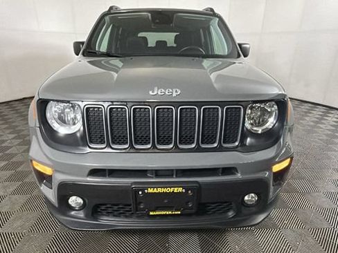 Used 2022 Jeep Renegade Latitude AWD/4WD image 7