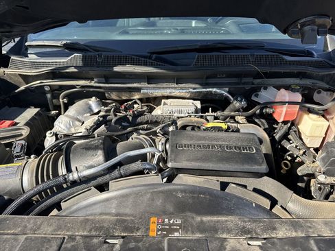 Used 2021 Chevrolet Silverado 3500 High Country image 34