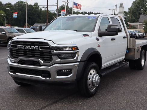 Used 2025 RAM 4500 Tradesman w/ Safety Group AWD/4WD image 15