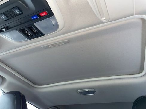 Used 2019 Subaru Crosstrek 2.0i Limited w/ Moonroof Package w/Navigation image 25