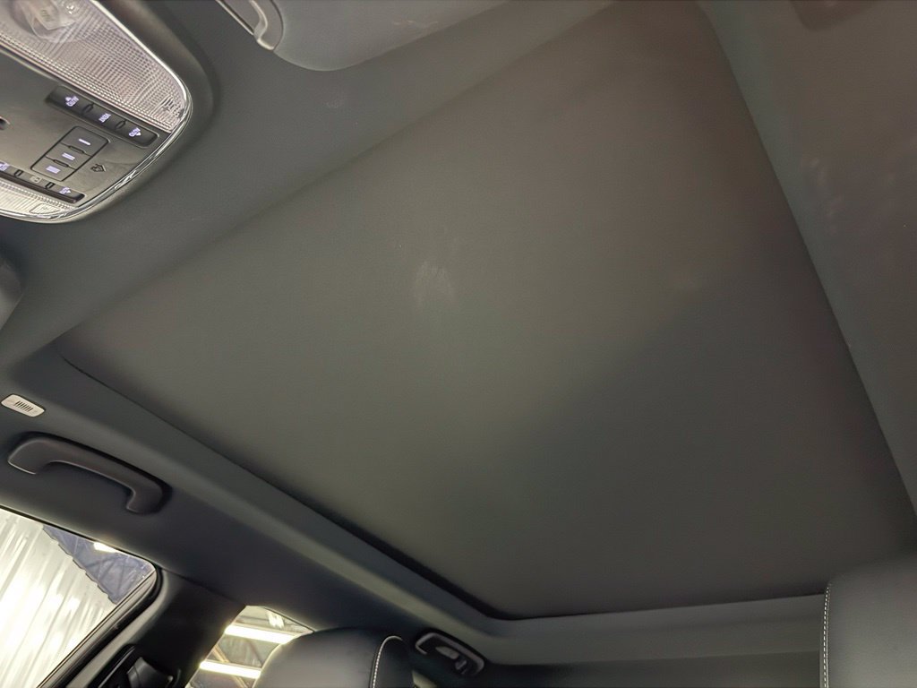Used 2023 Chrysler 300 C RWD image 27