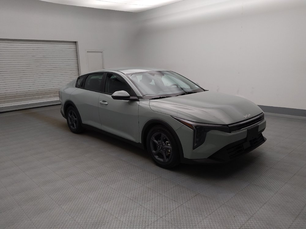 Used 2025 Kia K4 FWD image 11