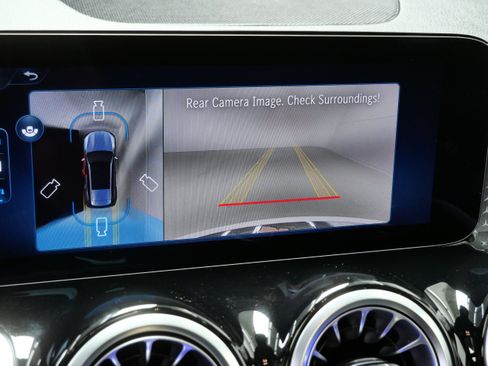 Certified 2026 Mercedes-Benz GLB 250 4MATIC image 27