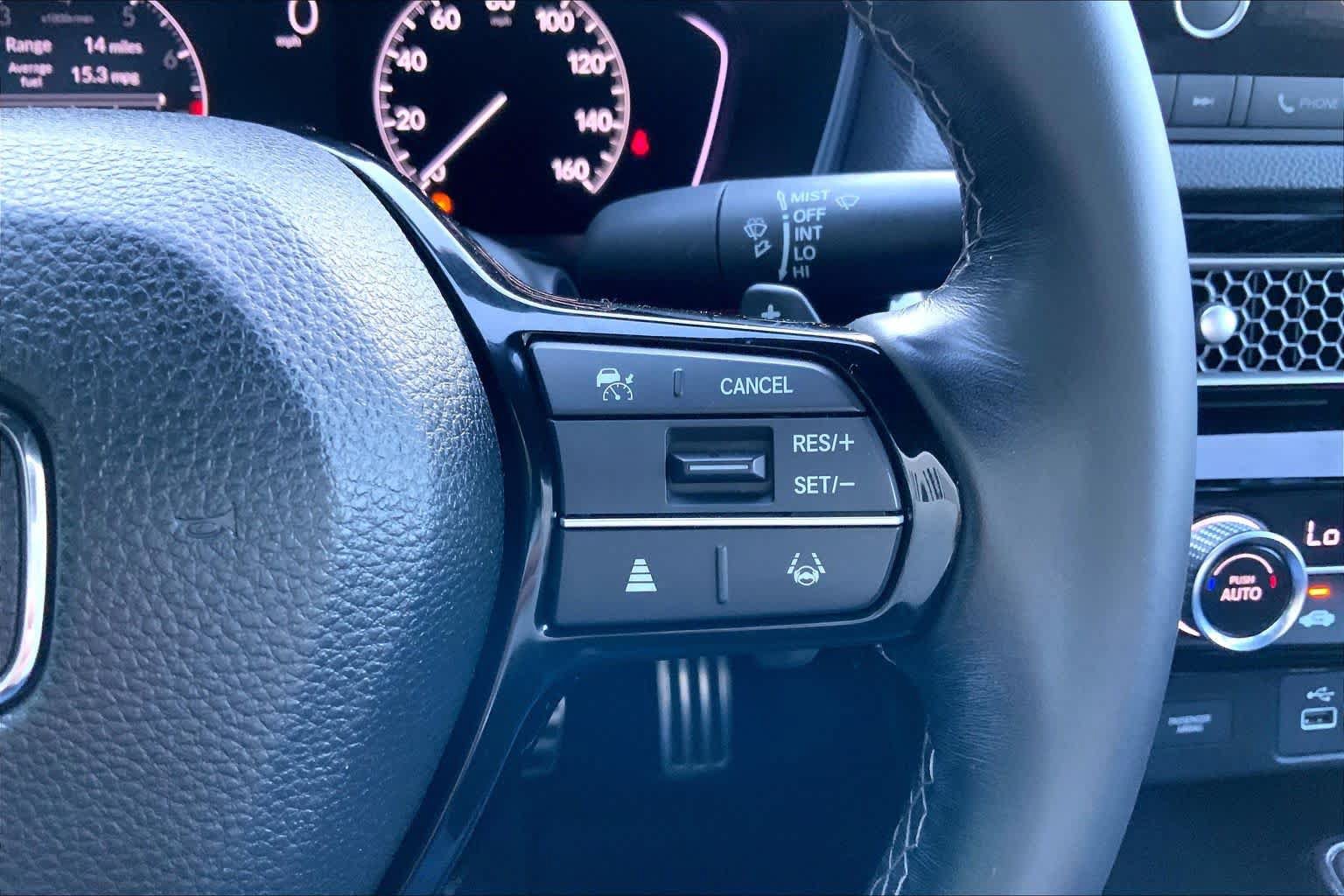 Used 2023 Honda Civic Sport image 25