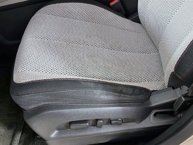 Used 2015 Chevrolet Equinox LT w/ Driver Convenience Package FWD image 20