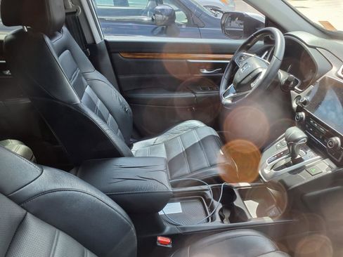 Used 2017 Honda CR-V Touring image 11