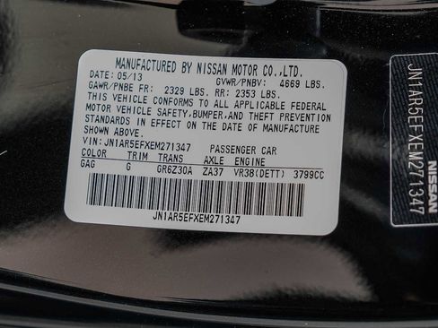 Used 2014 Nissan GT-R Black Edition image 72