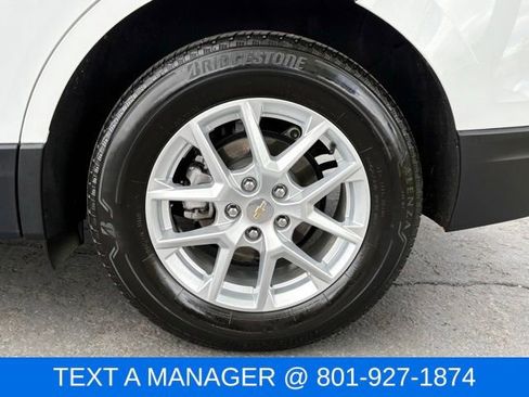 Used 2024 Chevrolet Equinox LT AWD/4WD image 13