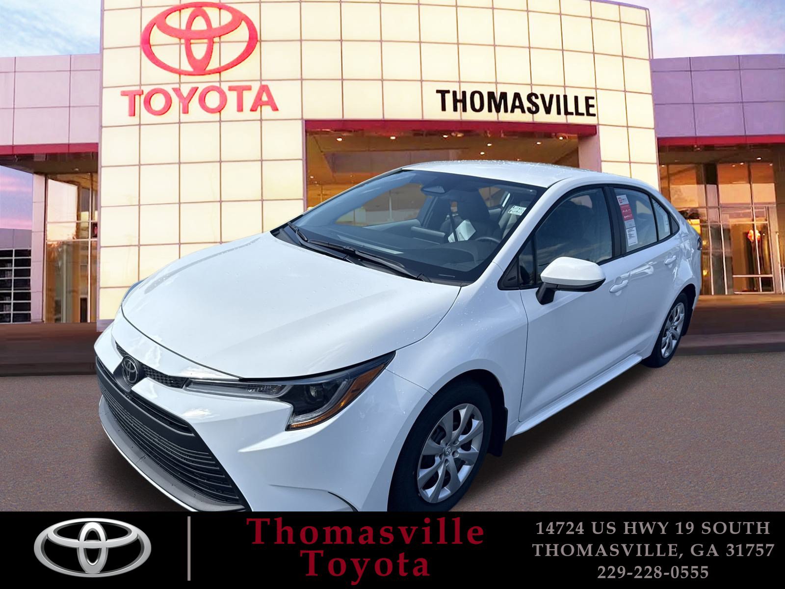 Used 2025 Toyota Corolla LE FWD image 1
