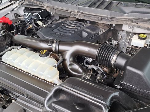 Used 2023 Ford F150 XLT image 27