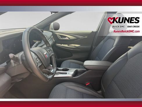 Used 2026 Buick Envista Preferred w/ Convenience I Package FWD image 22