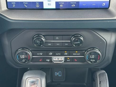 New 2024 Ford Bronco Outer Banks w/ Sasquatch Package AWD/4WD image 17