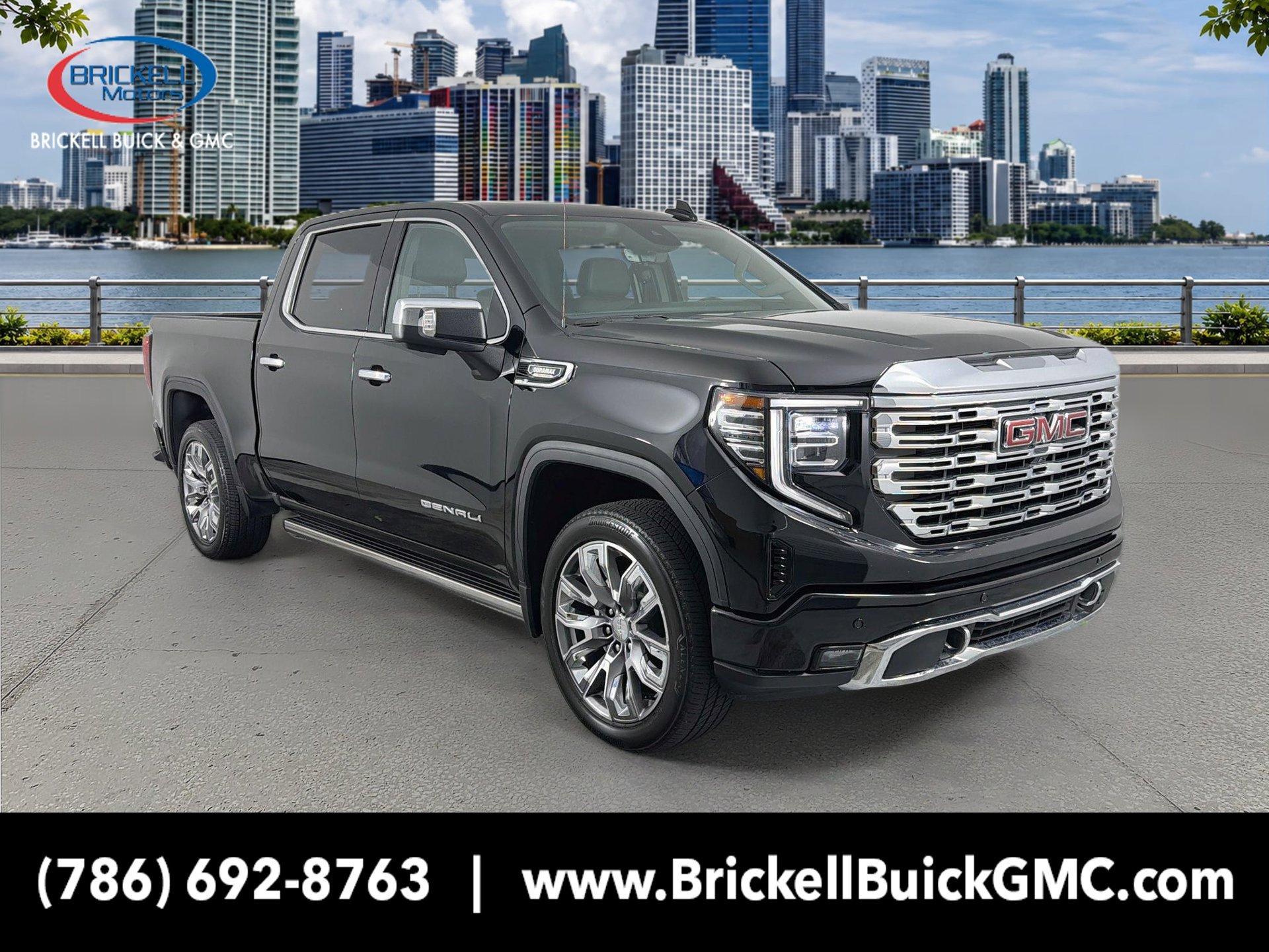 Used 2025 GMC Sierra 1500 Denali w/ Denali Reserve Package AWD/4WD image 8