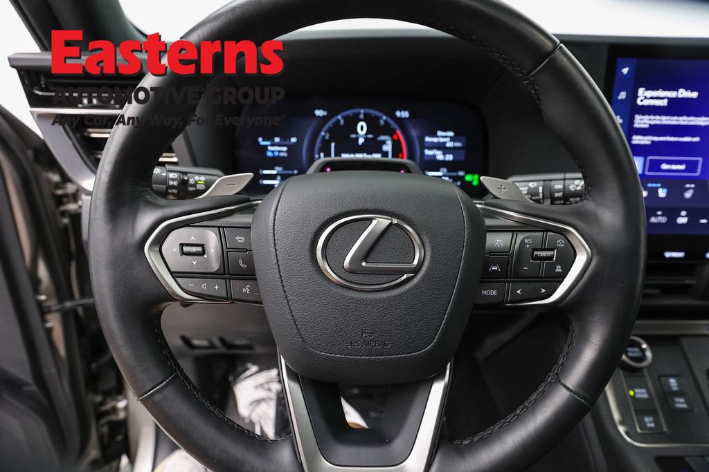Used 2024 Lexus GX 550 w/ Cold Area Package AWD/4WD image 11