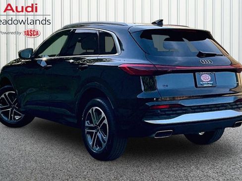 Used 2025 Audi Q5 Premium w/ Convenience Package AWD/4WD image 4