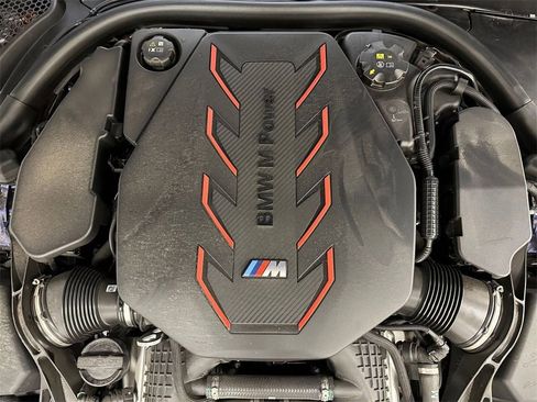 Used 2025 BMW M5 w/ Carbon Package image 33