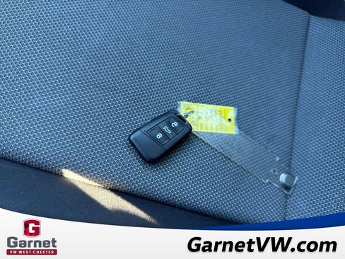 Used 2023 Volkswagen Taos S image 28