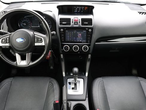 Used 2018 Subaru Forester 2.5i Limited image 2