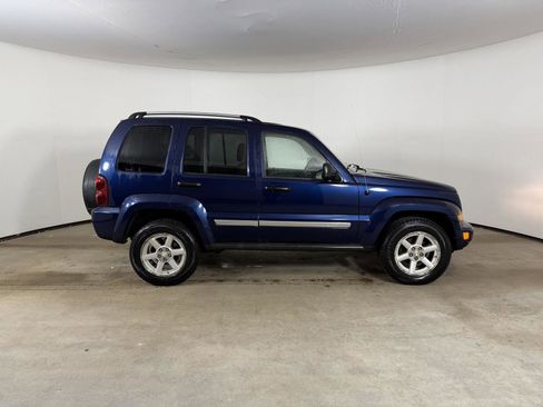 Used 2007 Jeep Liberty Limited image 6