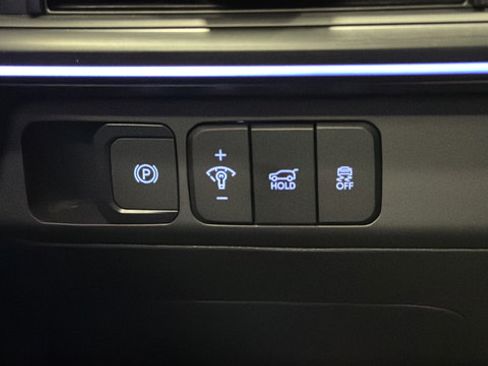 Used 2024 Hyundai Santa Fe Calligraphy AWD/4WD image 32
