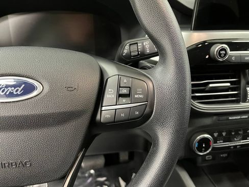 Used 2025 Ford Escape Active AWD/4WD image 27