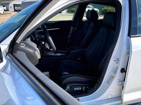 New 2026 Acura Integra A-Spec image 9