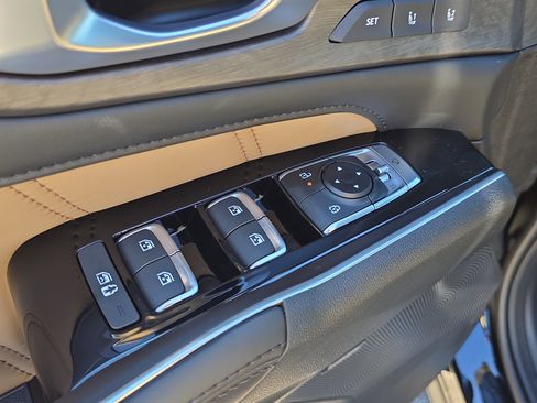 New 2026 Kia Sorento SX Prestige w/ Olive Brown Leather Package image 22