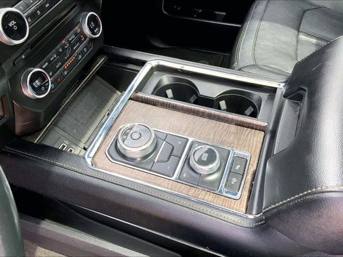 Used 2018 Ford Expedition Max Limited w/ Equipment Group 302A image 17