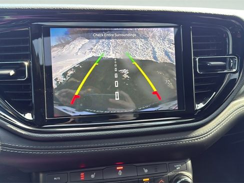 Used 2021 Dodge Durango GT image 31