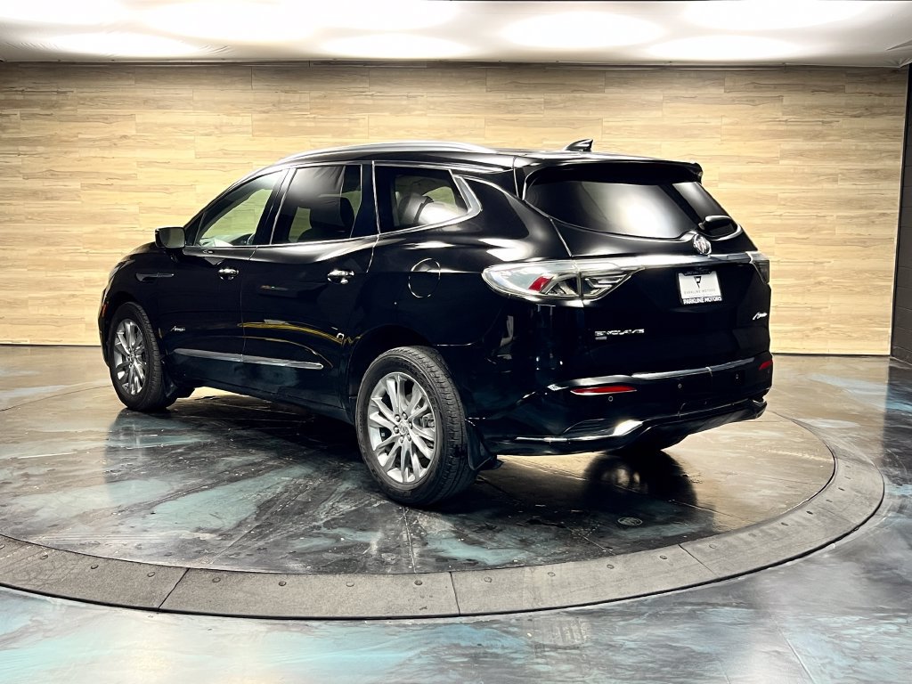 Used 2023 Buick Enclave Avenir w/ Avenir Technology Package AWD/4WD image 9