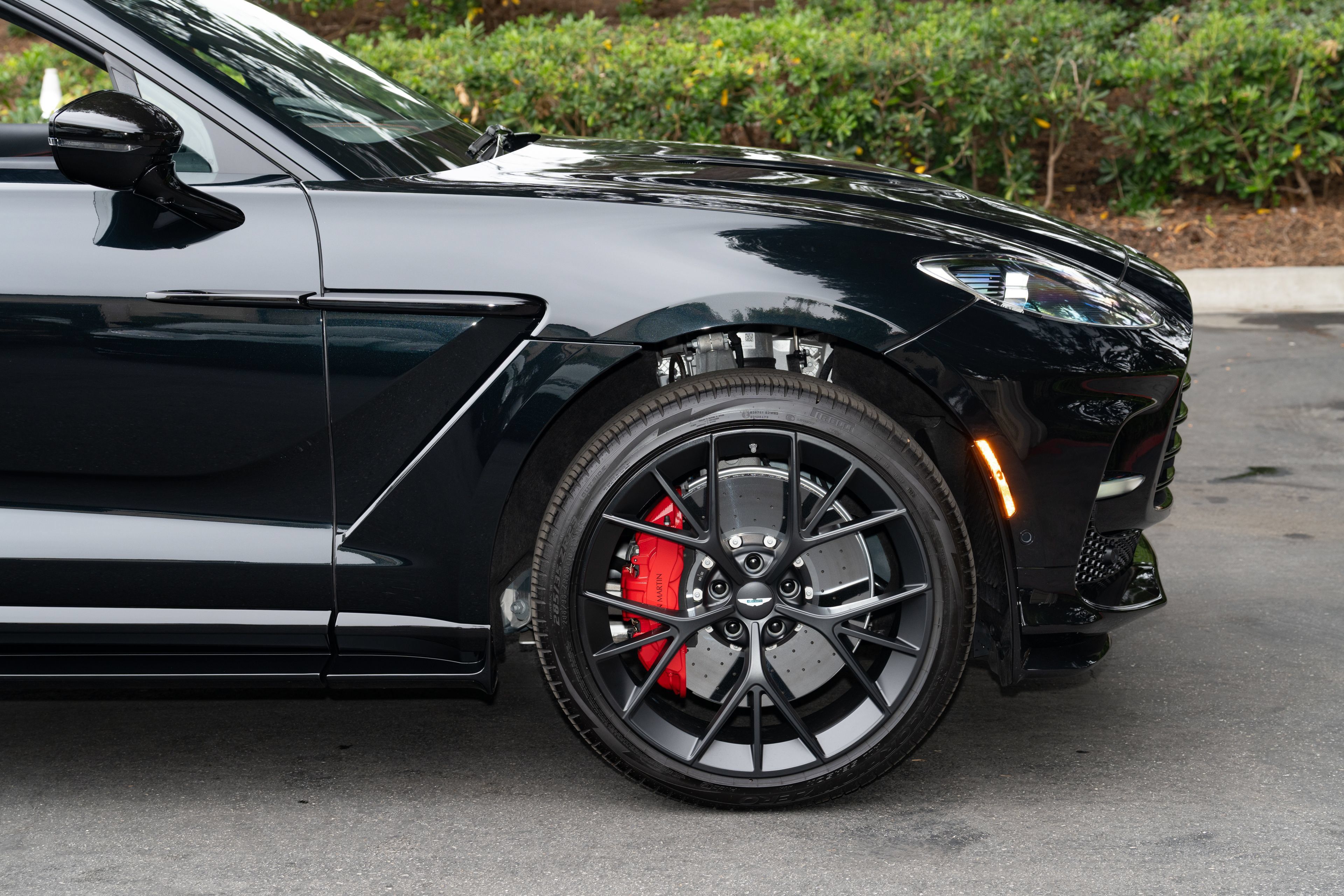 Used 2025 Aston Martin DBX 707 AWD/4WD image 24