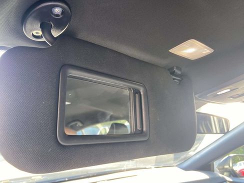 Used 2025 Toyota Camry SE FWD image 30
