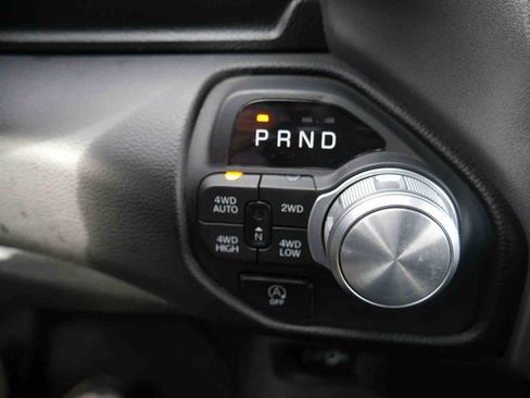 Certified 2025 RAM 1500 Laramie image 37