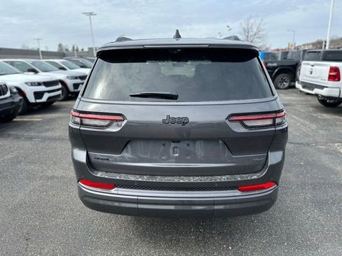 New 2026 Jeep Grand Cherokee L Limited AWD/4WD image 8