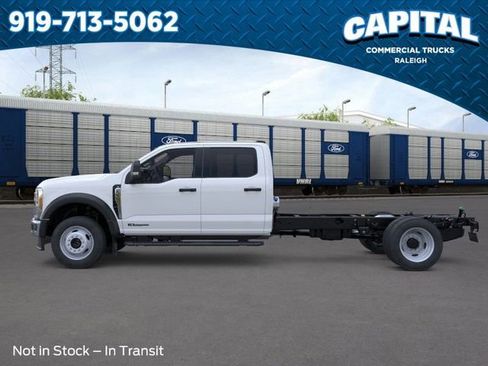 New 2026 Ford F550 4x4 Crew Cab image 3