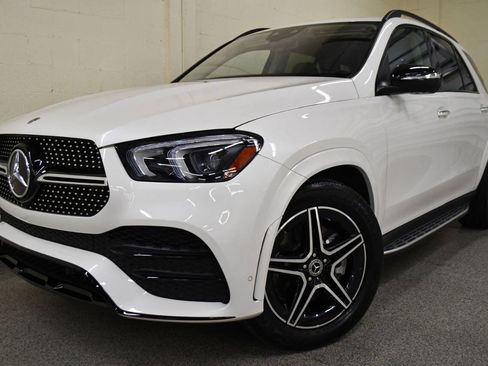 Used 2022 Mercedes-Benz GLE 450 4MATIC w/ Revised AMG Line Exterior image 1