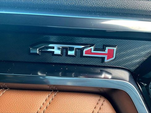 Used 2024 GMC Canyon AT4 w/ Canyon Safety Plus Package image 15