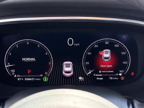 Used 2023 Acura MDX SH-AWD w/ Technology Package image 26