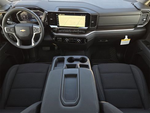 New 2026 Chevrolet Silverado 1500 LT w/ Convenience Package II image 15