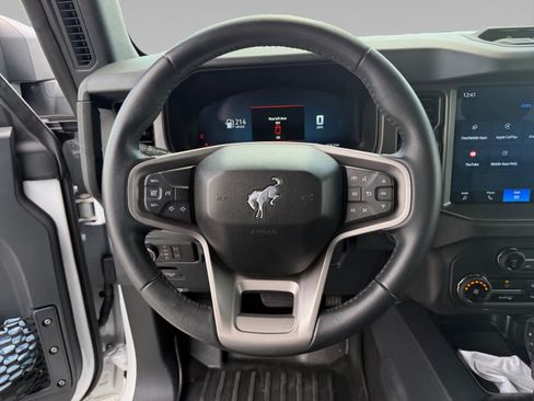 Used 2025 Ford Bronco Badlands w/ Sasquatch Package AWD/4WD image 13